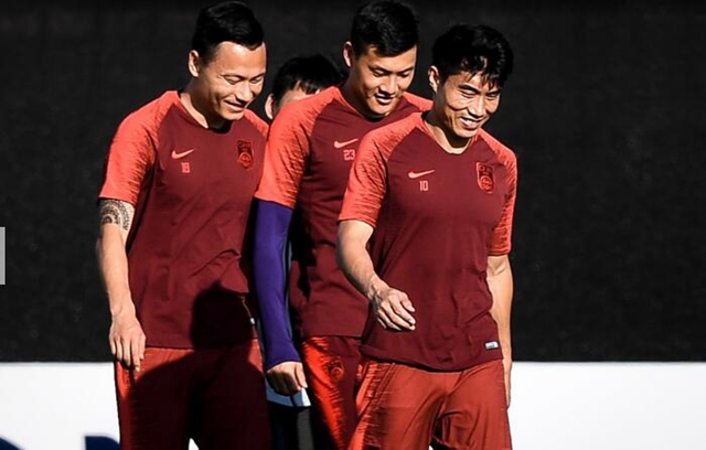 国足1赔41亚洲杯夺冠*率赔**排第9！韩网民调侃：中国队应该1赔410