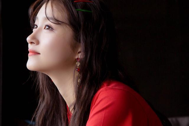 鹿晗是怎么喜欢上的关晓彤,鹿晗喜欢关晓彤的原因视频