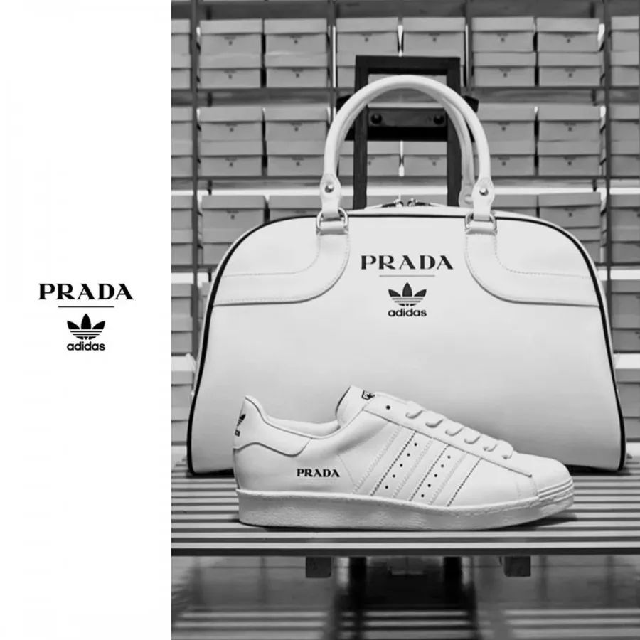 奢侈品下场battle卖口红，爱马仕、周仰杰，该买哪一支？