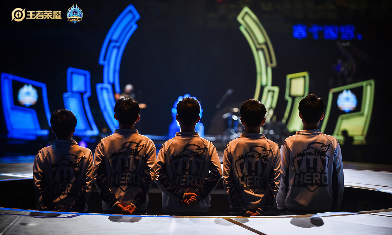 宝藏男孩Hero.柠栀:我可以冷面张扬,我也可以知善存恩