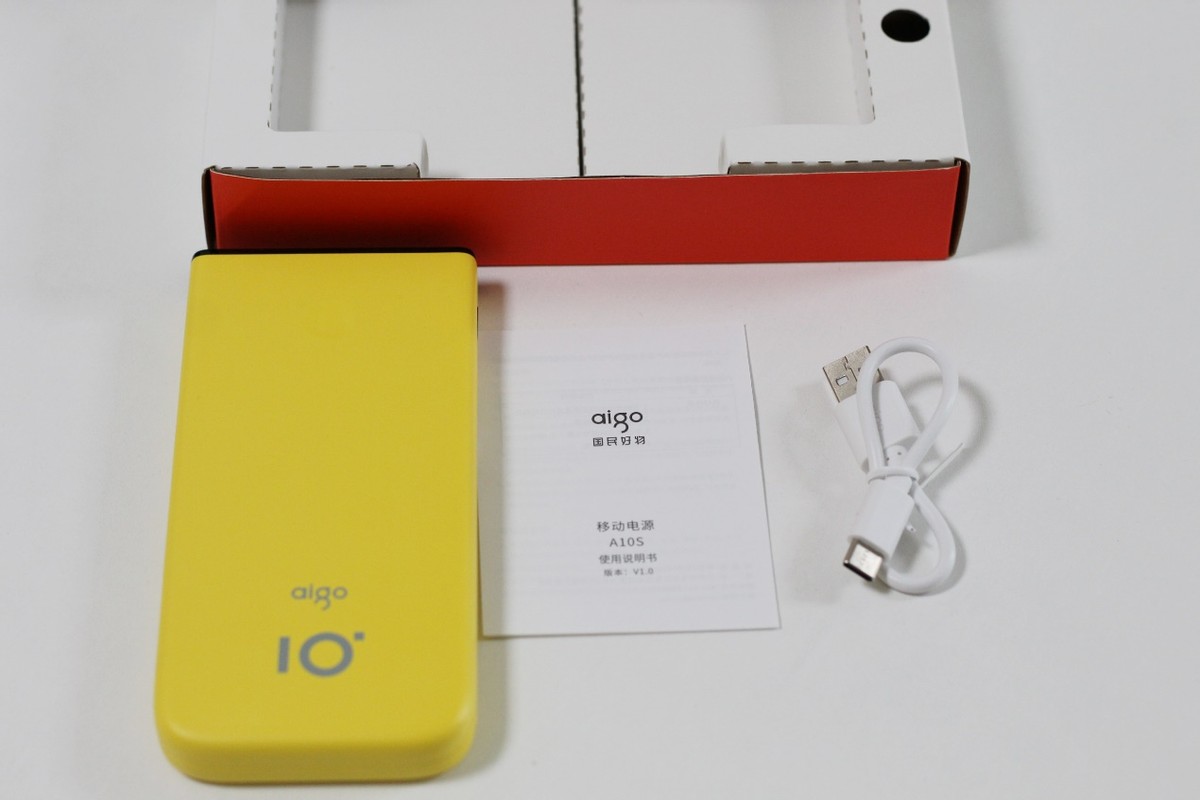 aigo20000毫安充电宝快充,aigo移动电源d20000+