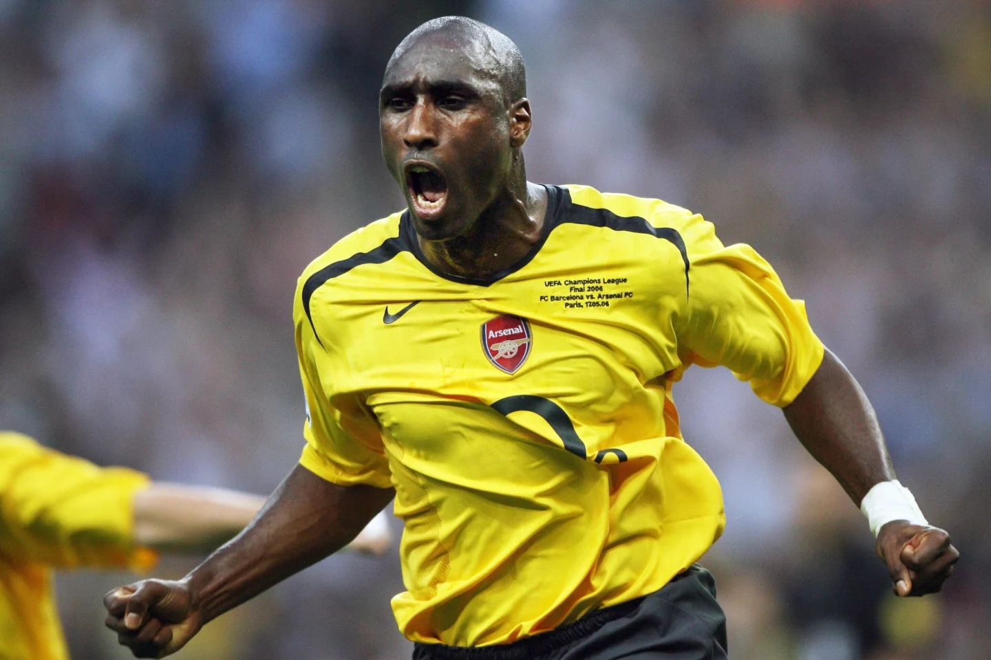 阿森纳足球球衣最厉害的是几号,阿森纳经典球衣