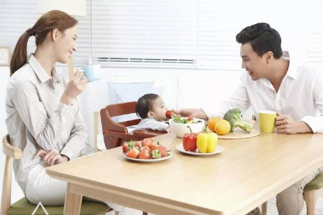 不爱吃蔬菜的宝宝怎么让宝宝吃菜,宝宝不爱吃水果用这一招就够了