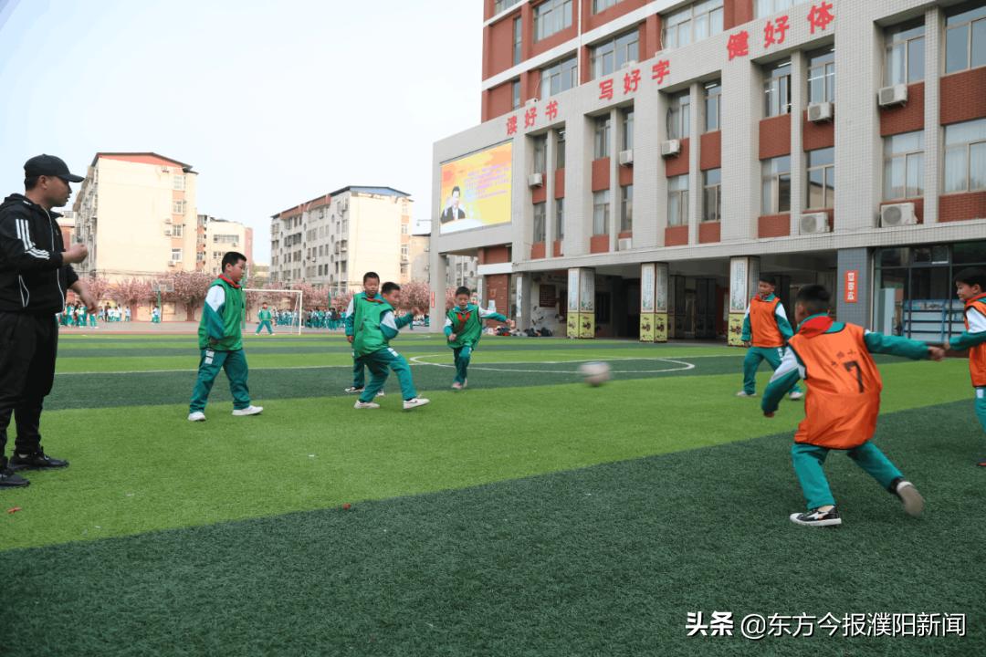 濮阳子路小学活动,最近锦苑小学足球联赛