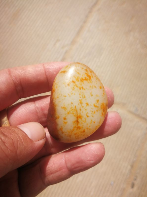 新疆和田玉青白玉大籽料,和田玉籽料白玉把件