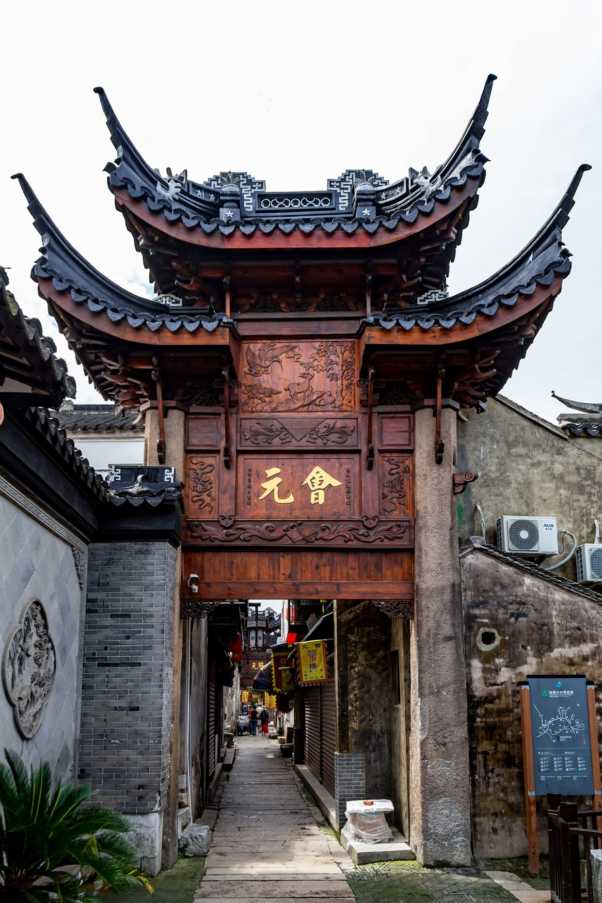 姑苏人都不知道的轻徒步道,穿越万亩茶园,将苍茫的太湖尽收眼底