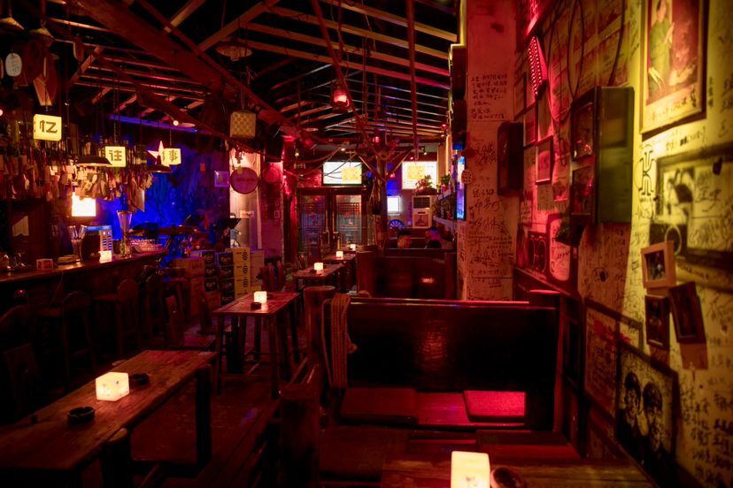 郑州市比较安静的酒吧,郑州迪吧酒吧推荐