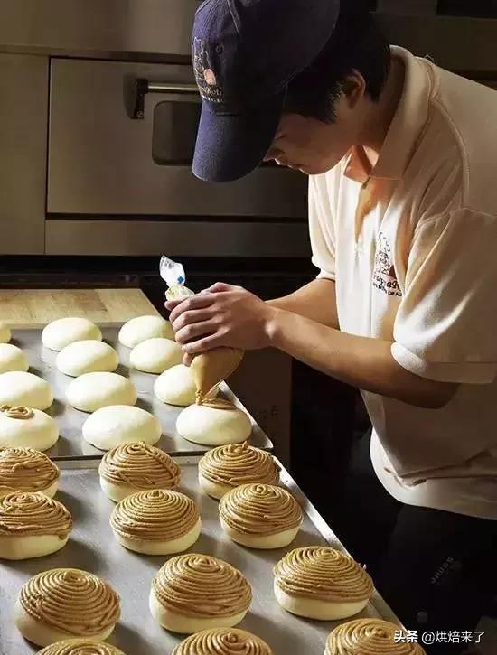 面包的家常做法用烤箱不用保鲜膜,面包的分类以及制作方法