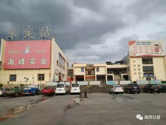 快！坐上火车！小铁带你游览龙岩永定客家土楼景区永定新闻网今天