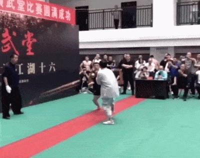 戚冠军张彻的第三代弟子,戚冠军和张彻