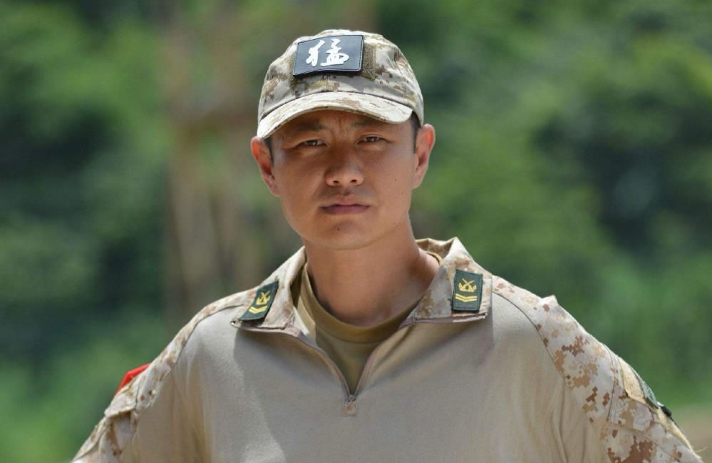 “李二牛”赵荀：拍电影时不慎坠楼，抢救3天3夜，如今怎样了？