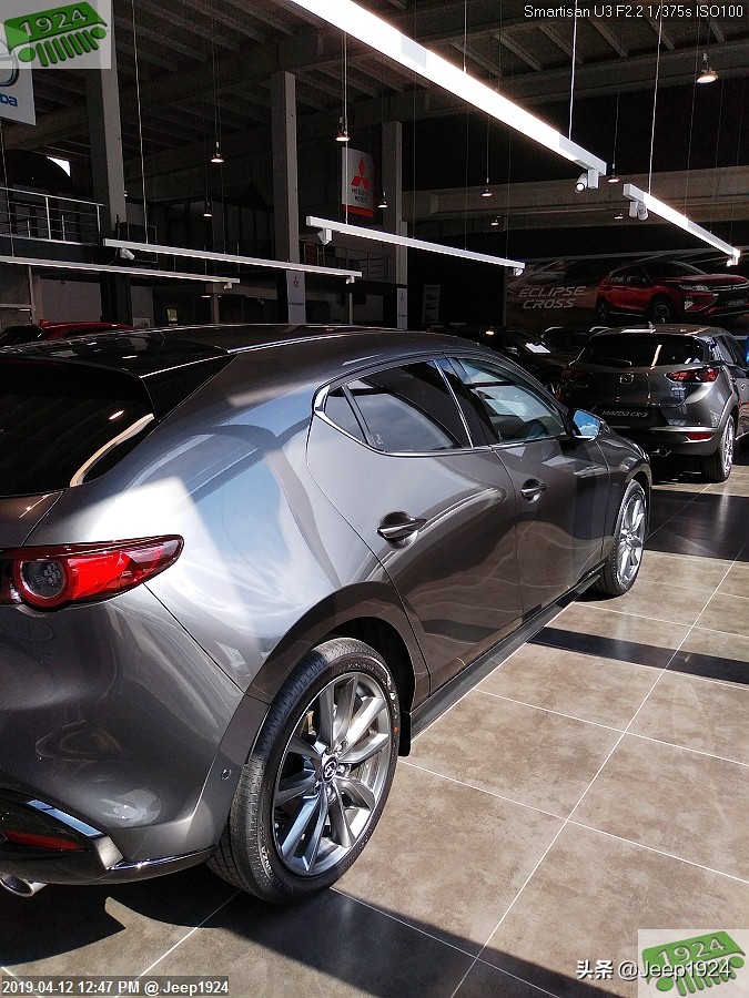 欧洲4S店实拍系列之Mazda,1---马3，我眼里最帅的两厢车