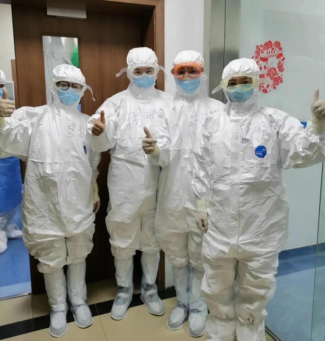 致敬留守乡村的老人,致敬家里最美逆行者