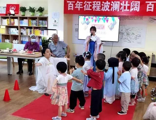 社区一老一小政策实施的建议,一老一小优养驿站