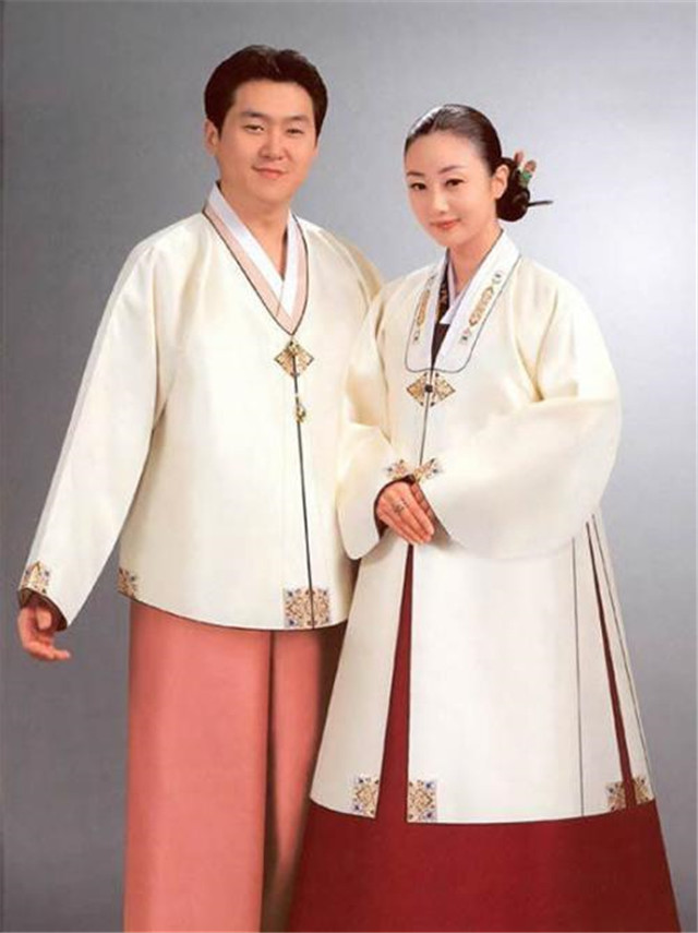 韩国的服饰为什么像明朝服饰,韩国世界历史