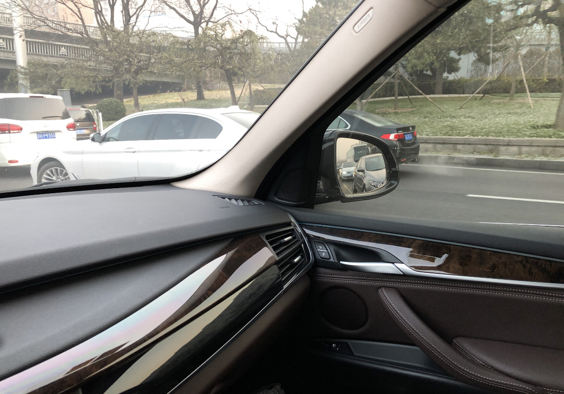 11款宝马x5油耗多少钱一公里,08年宝马x5正常油耗是多少