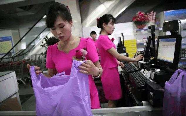 朝鲜族最受欢迎的化妆品,中国游客朝鲜姑娘