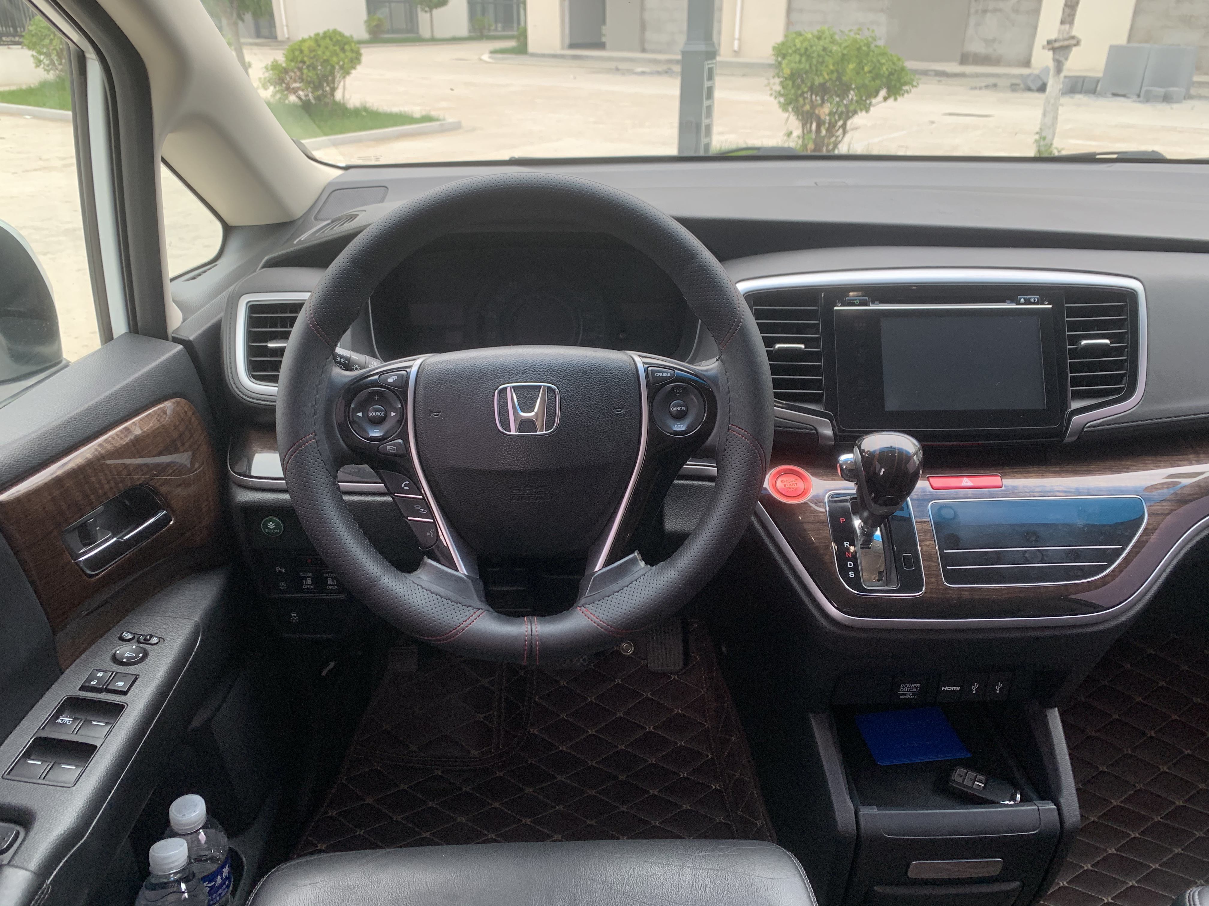 6年奥德赛可以卖多少钱,6年的本田奥德赛还能卖多少钱