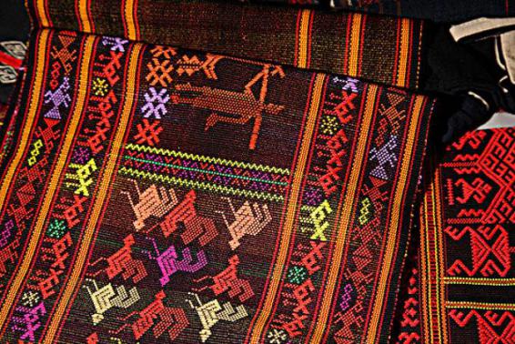 黎族非遗织锦,黎族织锦世界纪录