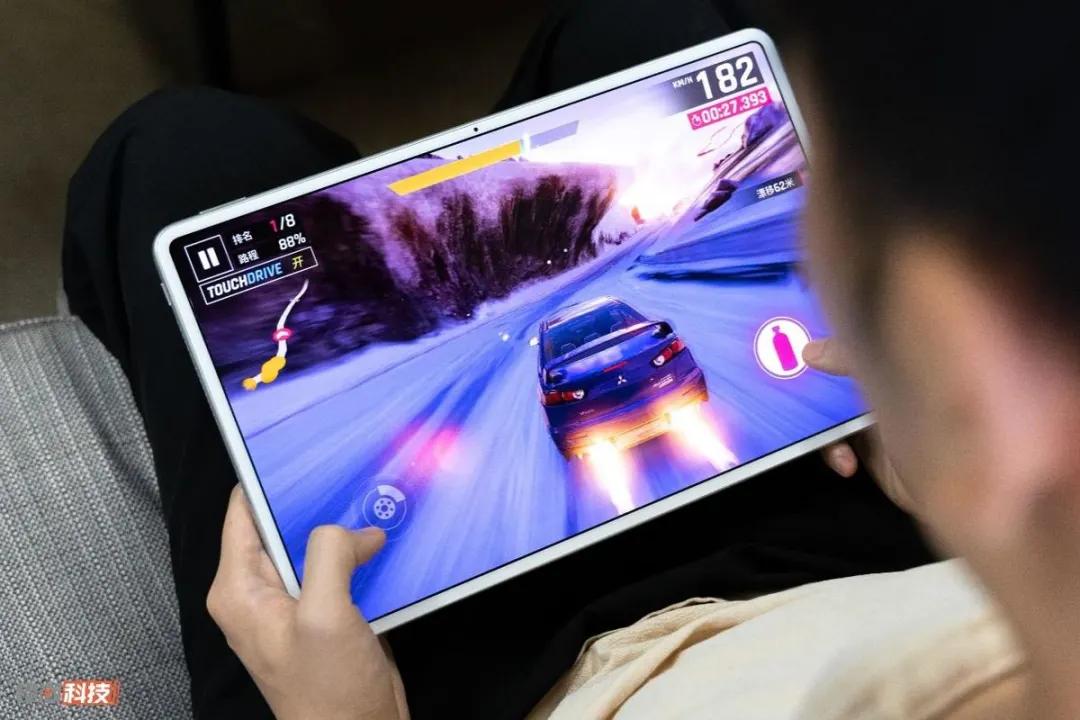 华为鸿蒙系统平板和ipad哪个好用,鸿蒙平板和ipad