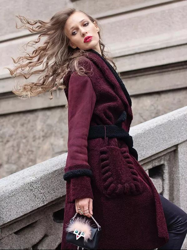 包慌？看宇宙博主们疯狂背什么