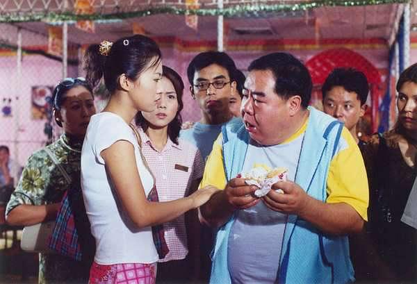 欠巨债患病住十年贫民区！影帝肥猫的兄弟周润发和恩人刘德华