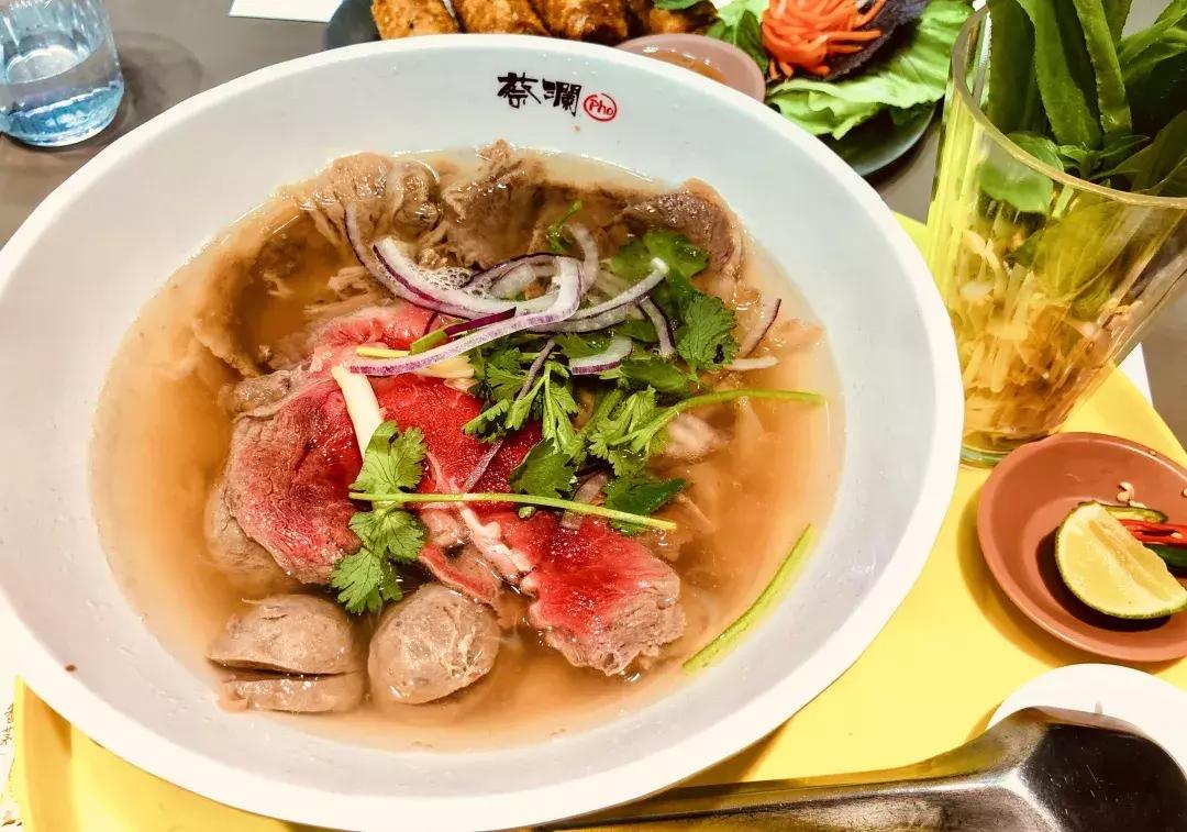 这里是前海完整视频,这里是北京粤语