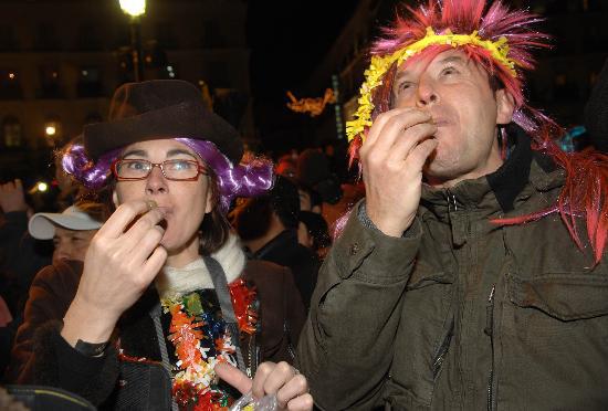 为什么中国人要在除夕夜守岁,春节为什么要熬夜守岁
