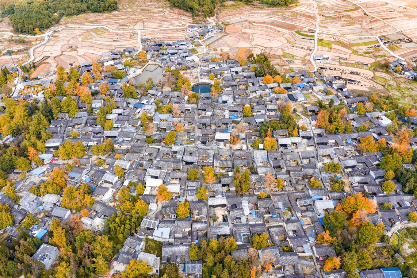 云南腾冲9月旅游攻略,云南腾冲旅游攻略秋天