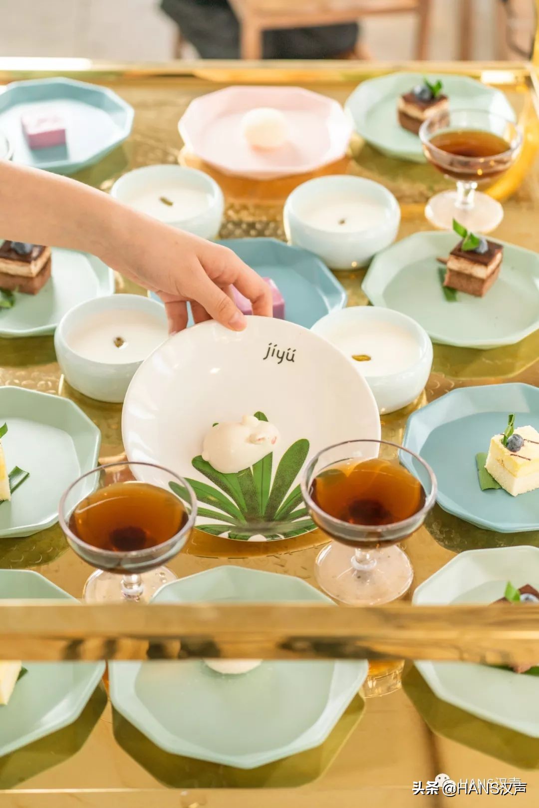 又想骗我吃火锅！集渔杀到武昌，6.8折还送6个LV