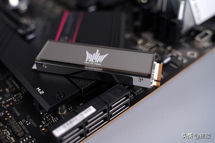 几何未来机箱m2,几何未来机箱4090