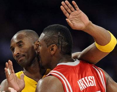 09年西部半决:伤兵满营火箭斗志不减纨绔紫金蜕变成就历史