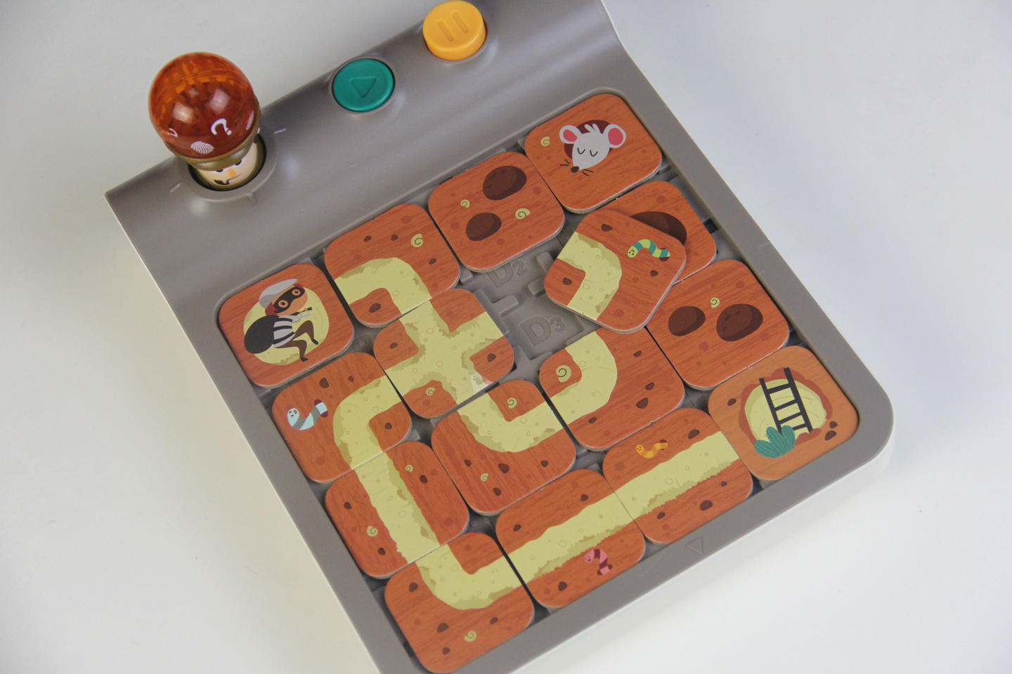 1个棋盘可以玩10种益智游戏？家长：这钱花得值