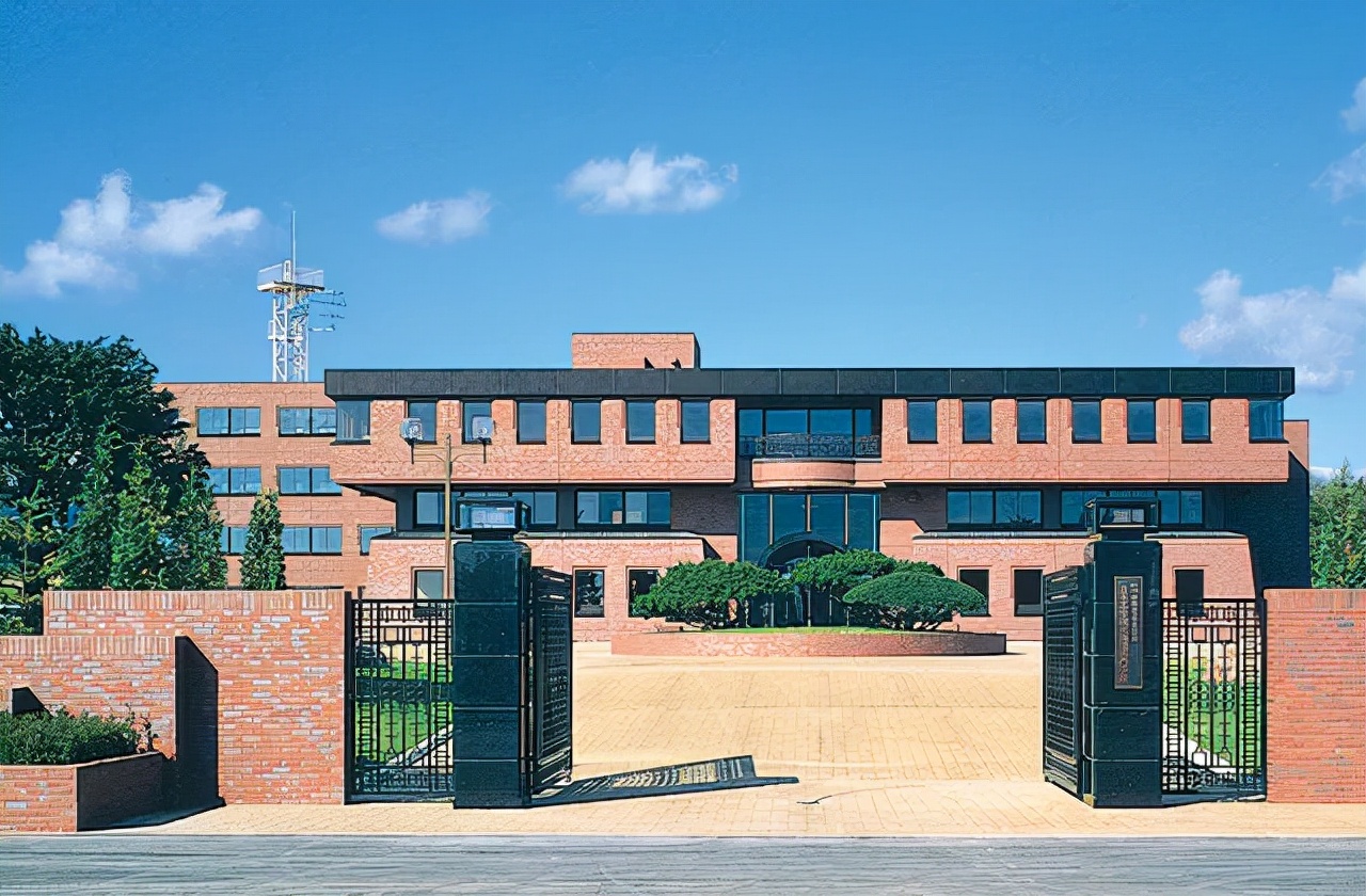 日本有哪些动漫学院,日本有名学院