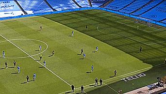 十个足球比赛常用过人教学,球场上的经典技巧大家都学一学吧