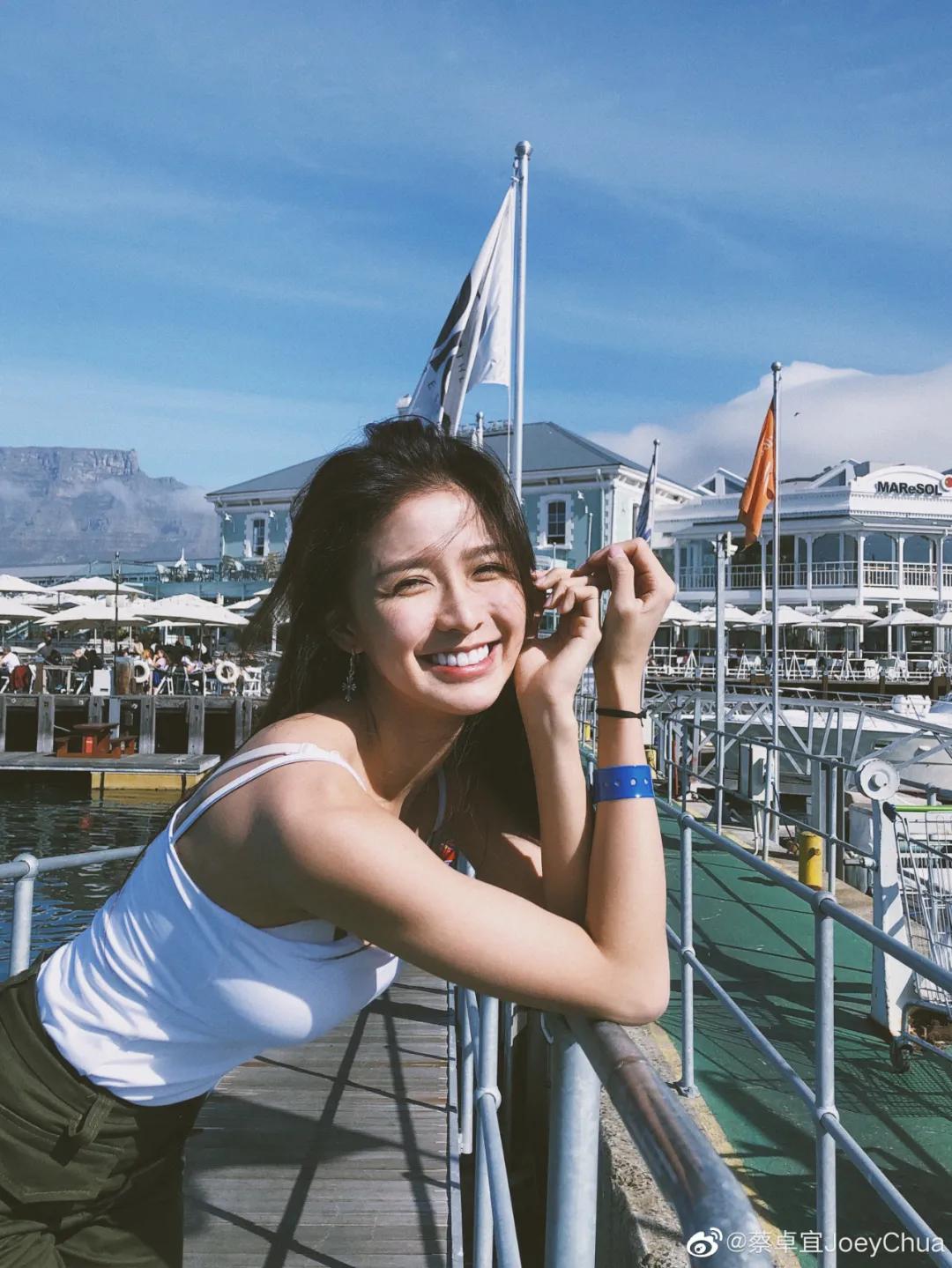 别的不说,《青你2》的*服私**是真的可!