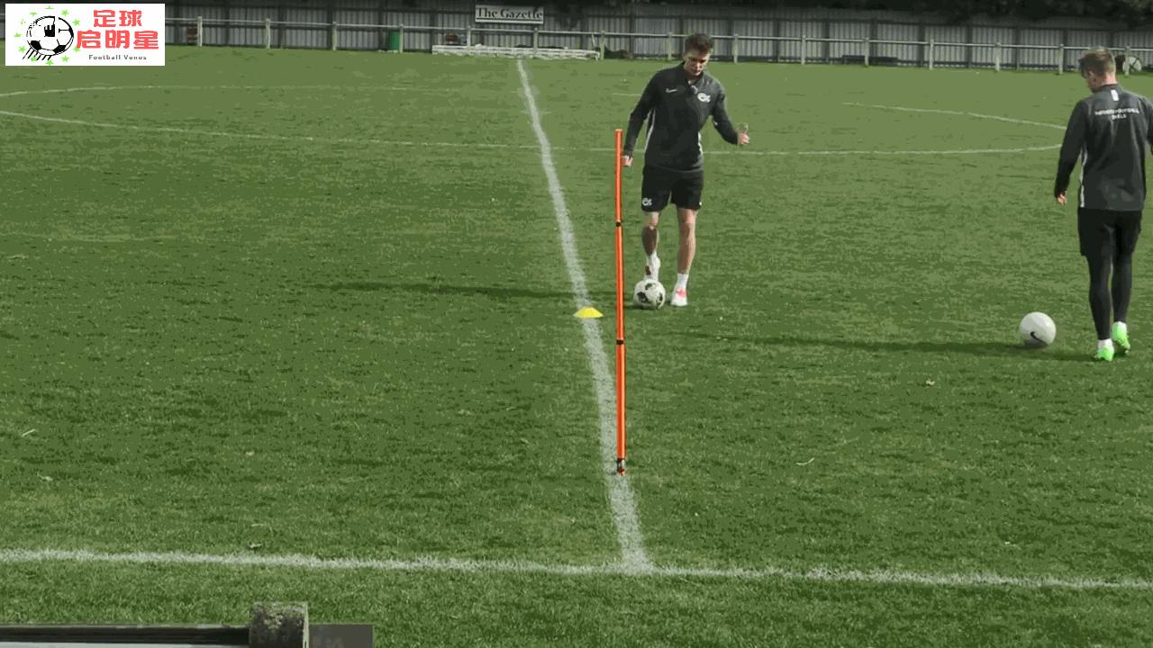 【过人】吐血推荐！比赛中10个非常有效的过人动作