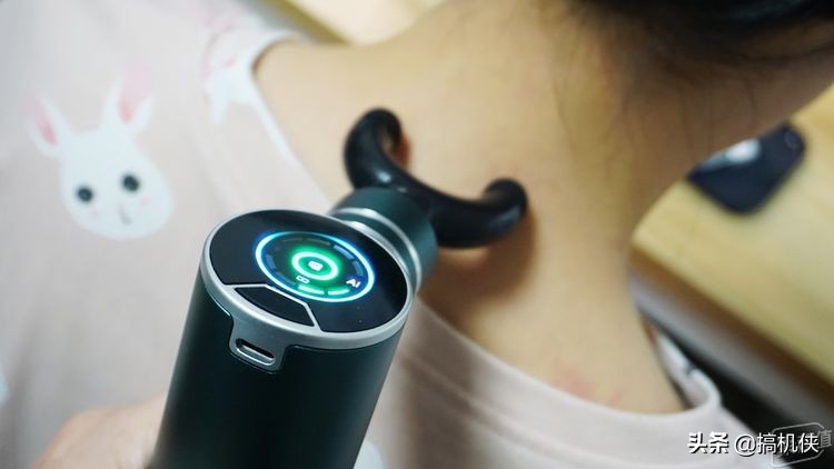 菠萝筋膜枪mini评测,菠萝君mini2筋膜枪