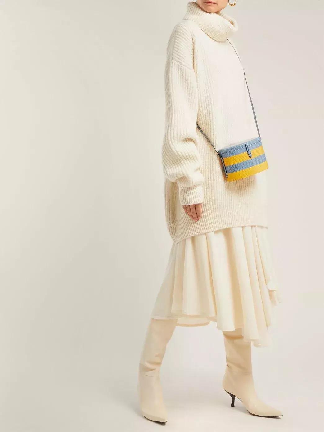 1000的包包值得买吗,1000块钱值得入手的包