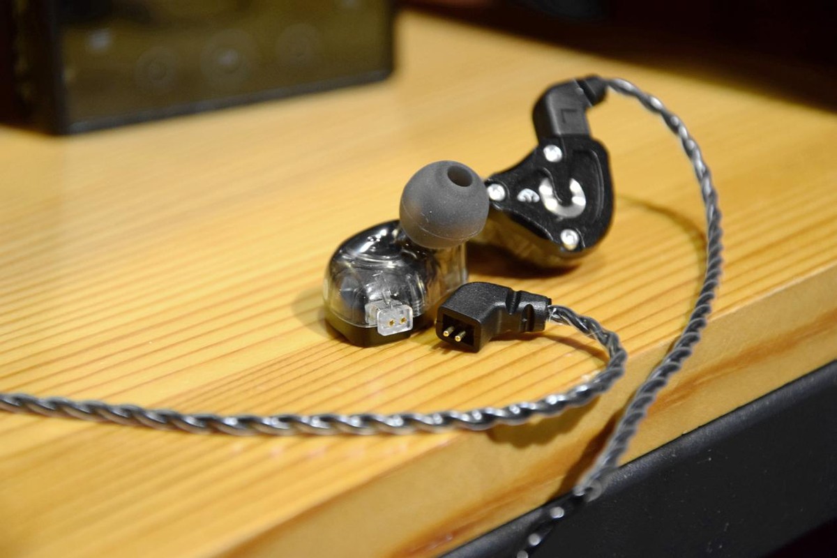 专业DAC芯片，多种增益功能，爱国者EROSH05HIFI音乐*放播**器体验