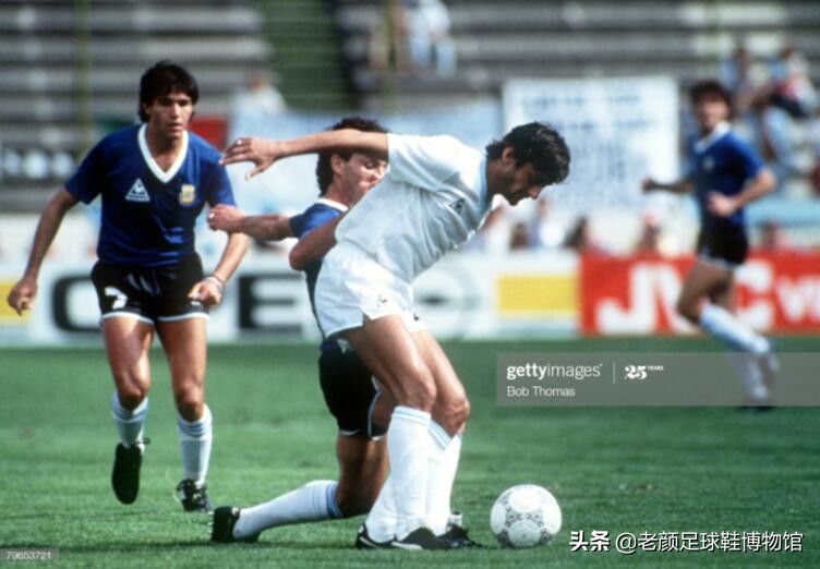 马赛回旋齐达内,马赛回旋马拉多纳齐达内