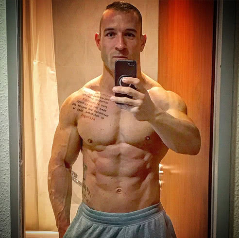 腿围超过76厘米深蹲300公斤,腿围80厘米的自行车运动员