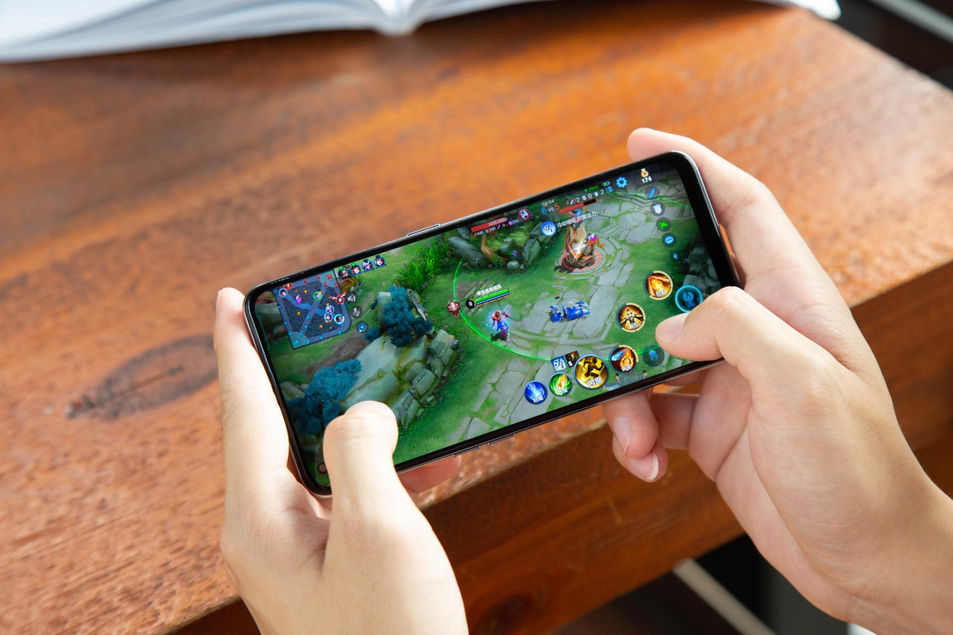 oppoa95是不是最新款的,oppo好评率最高手机