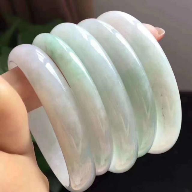 翡翠的种老种嫩怎么解释,翡翠的种老肉细是什么意思