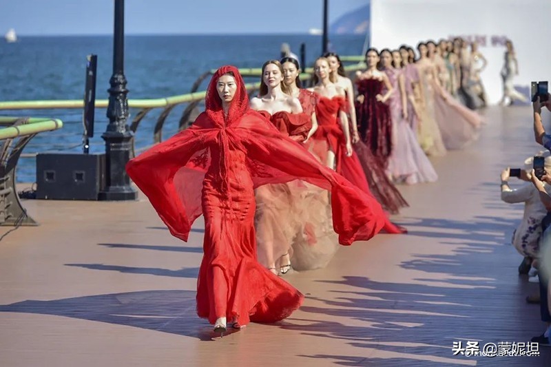 时光轮转蓦然回首，蒙妮坦学院与大连时装周携手20周年