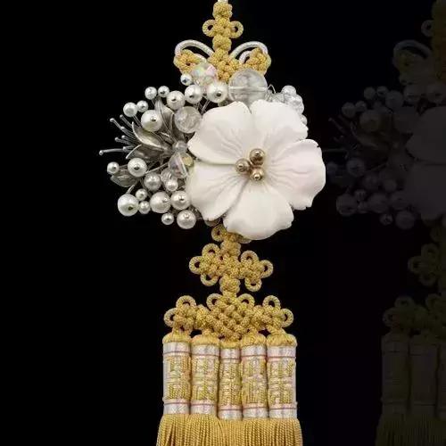 小学生中国结的编法图解,中国结蝴蝶挂件的编法图解