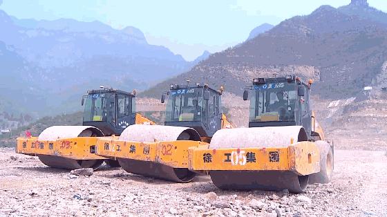 都挺好土拨,徐工双缸压路机的优缺点
