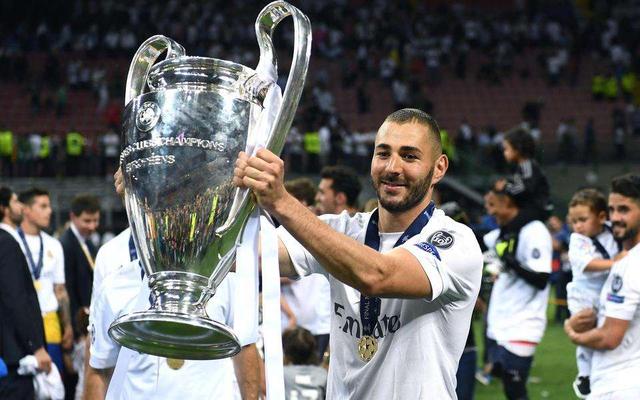 fifa足球世界欧战传奇球员劳尔,欧冠50球梅西