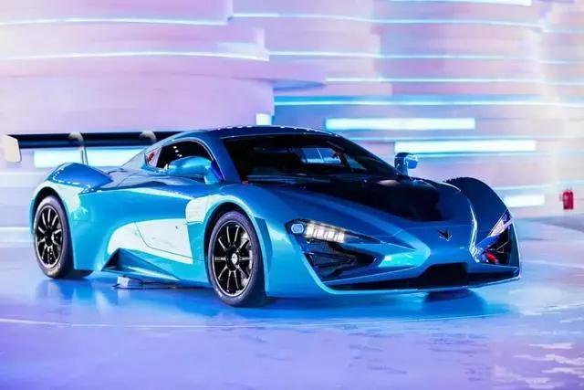 arcfox极狐还能翻身吗,试驾arcfox北极狐