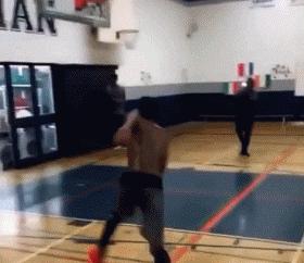 文斯卡特2000年扣篮大赛中文,文斯卡特2000年扣篮大赛视频